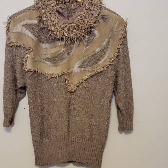 - La bottega vintage Sweater size small - Picture 1 of 7